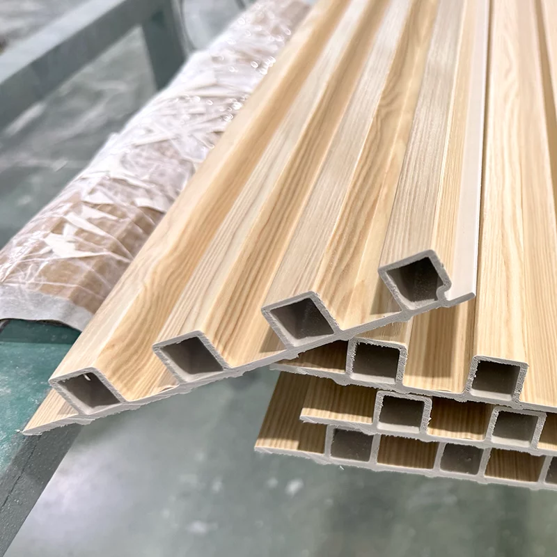 Fábrica inteligente: produção de painéis de PVC do futuro